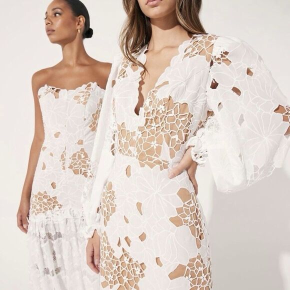 Elliatt Lotusland Embroidered Lace Mini Dress in White Size M - Picture 6 of 13